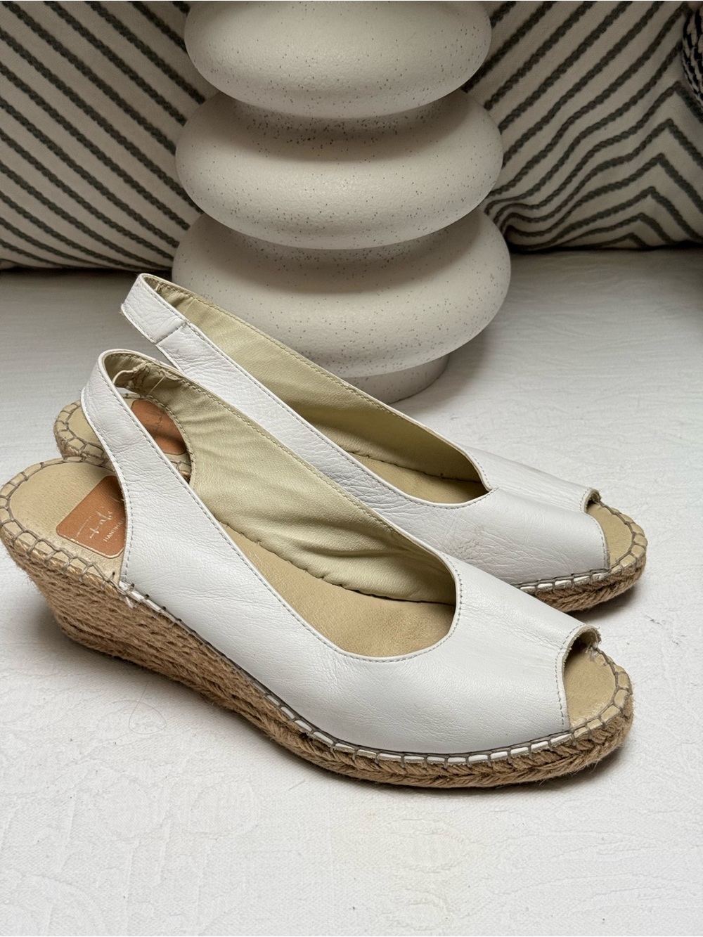 Fabiolas White Leather Peep-Toe Espadrille Slingback Wedge
